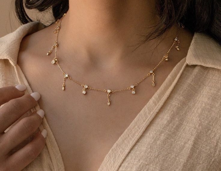 Are you looking for a trendy medal necklace 2022?