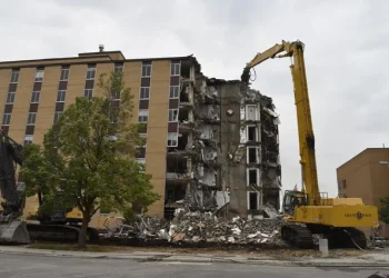 Commercial Demolition Houston | A Comprehensive Look at the Industry and Its Impact