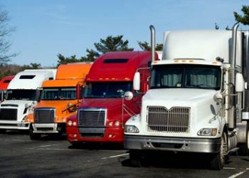 Auto Glass Repair and Replacement for Commercial Vehicles and Fleets